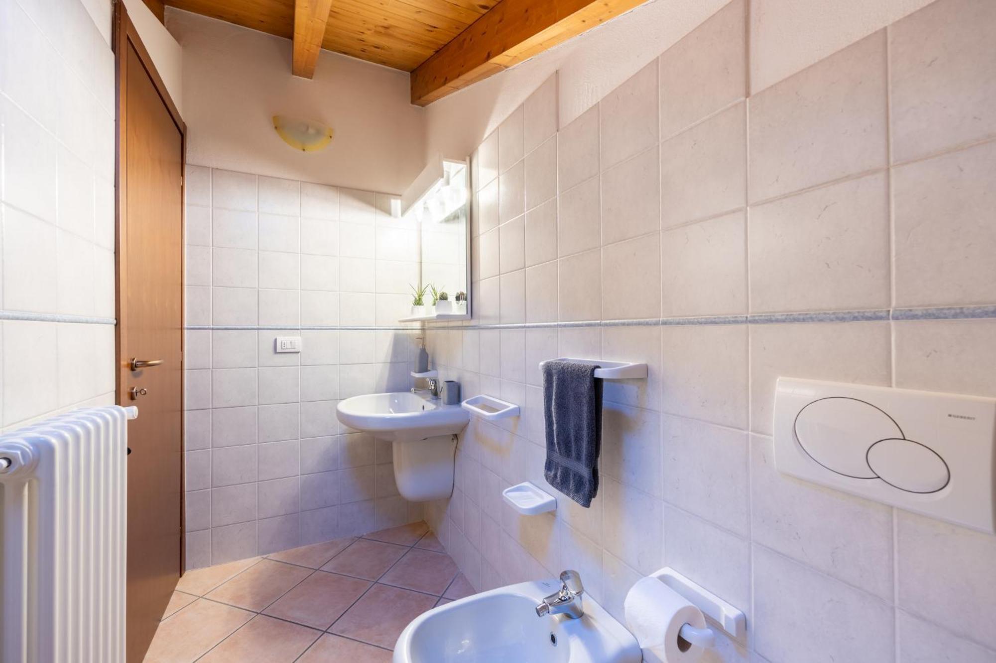 Lago Di Como - Luxury Panoramic Garden - Free Wifi Gera Lario Exterior foto